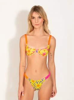 ONEONESWIMWEAR Carly Bottom Daisy